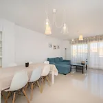 Beachside Attico 3 Bed 2 Bath 坎佩略
