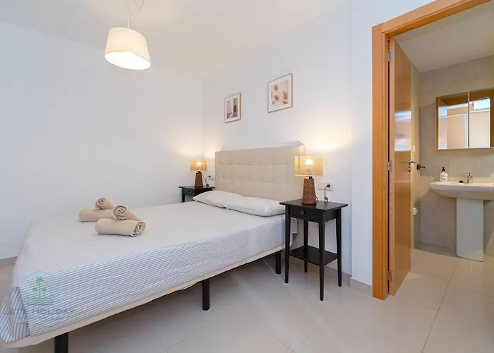 Appartement Beachside Attico 3 Bed 2 Bath *