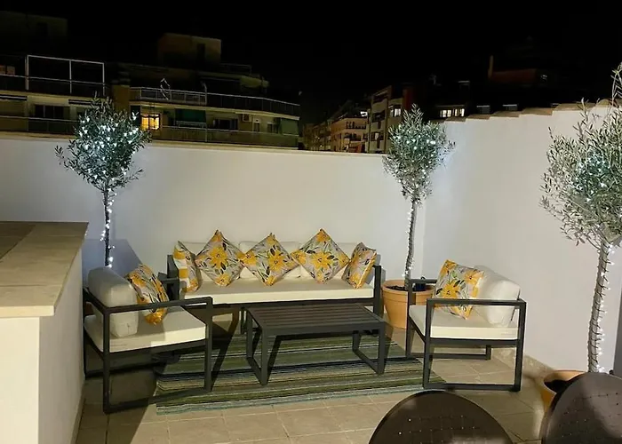 Beachside Attico 3 Bed 2 Bath